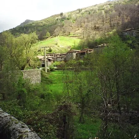 Maison De Caractere En Ardeche Verte Hébergement de vacances *